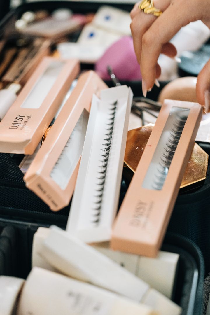 Press on lashes - Starter Kit